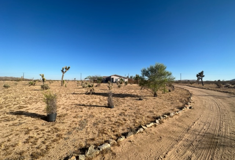 492 Surrey Ave, Yucca Valley, Ca 92284