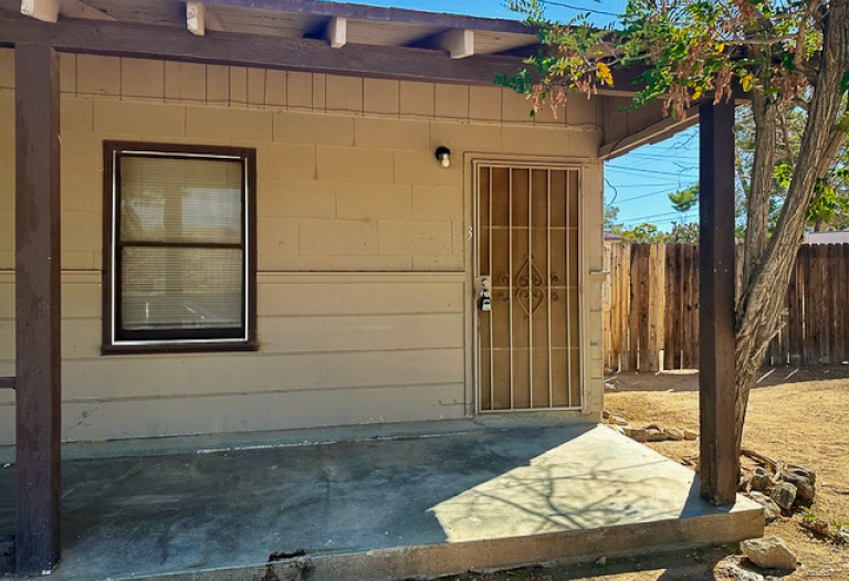 7414 Bannock Trl #3, Yucca Valley, Ca 92284