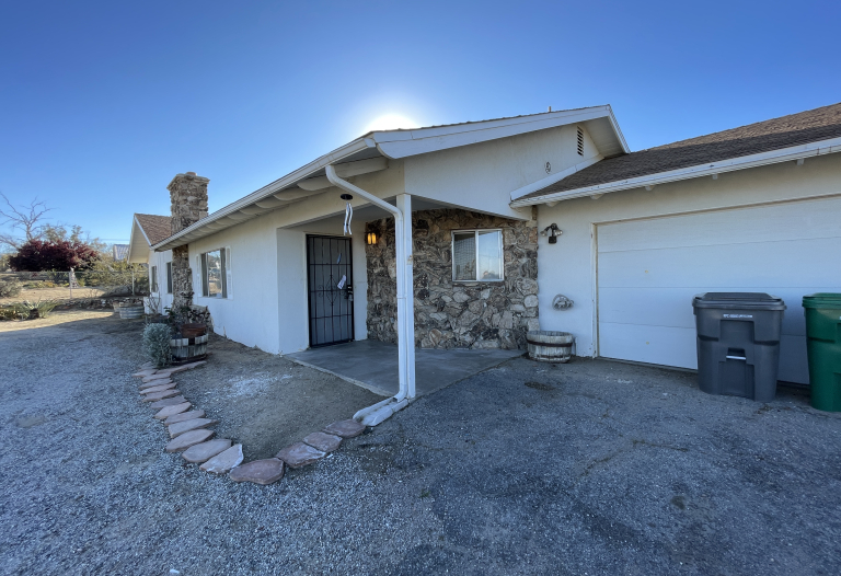 7348 Palomar Ave, Yucca Valley, Ca 92284
