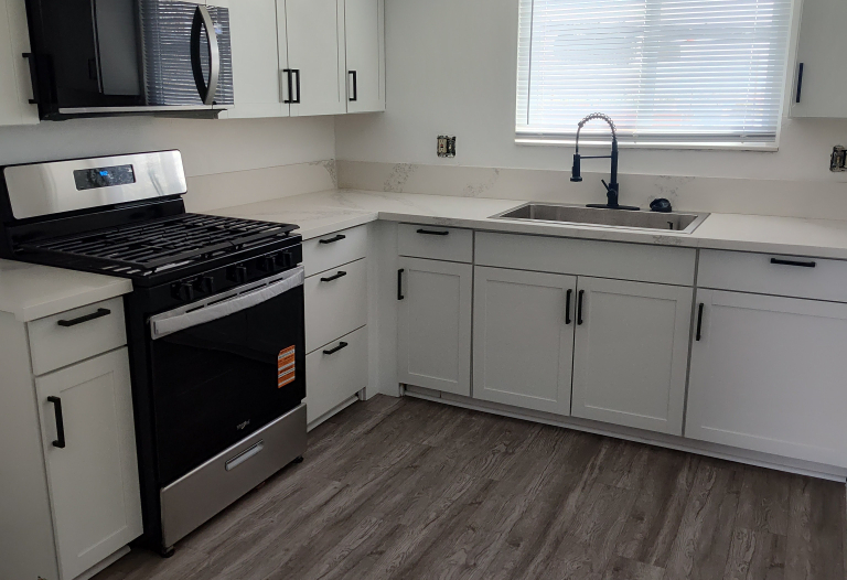 7315 Apache Trl #11, Yucca Valley, Ca 92284