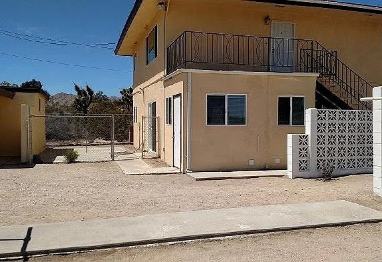 56055 Sunland Dr #C, Yucca Valley, CA 92284