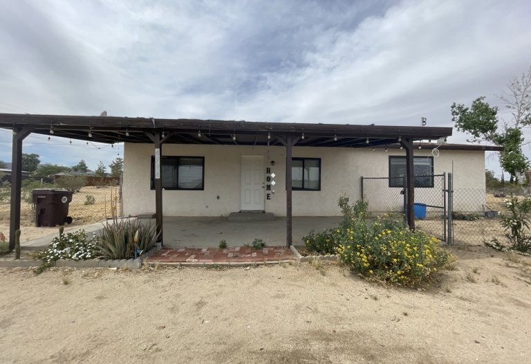 4994 La Ferney Ave, Joshua Tree, Ca 92252
