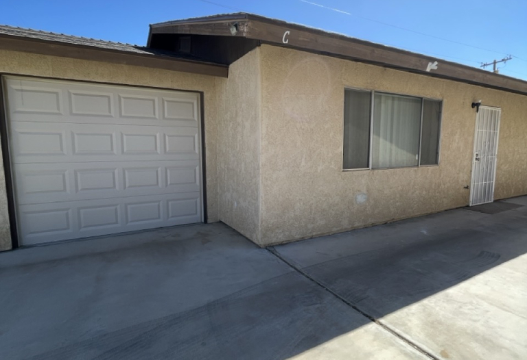 61947 Plaza Rd #C, Joshua Tree, Ca 92252