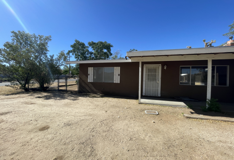 55537 Navajo Trl, Yucca Valley