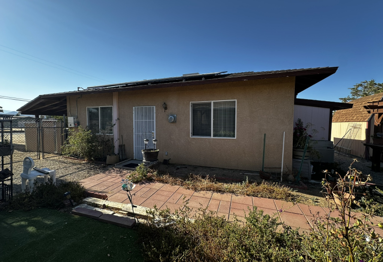 57486 Pueblo Trl