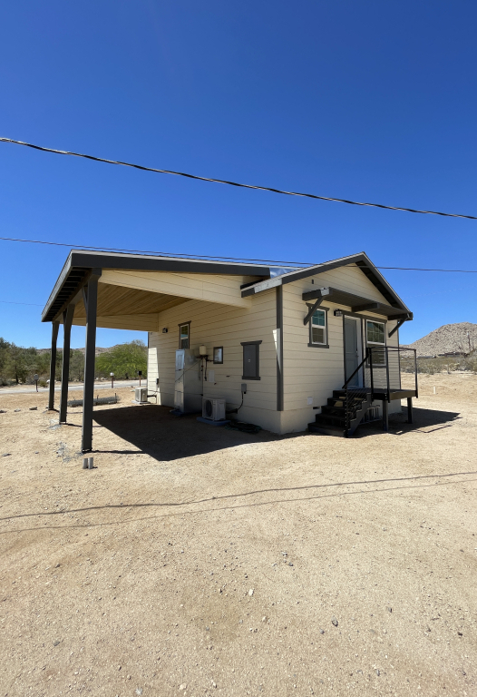 4884 Avenida Del Sol #3