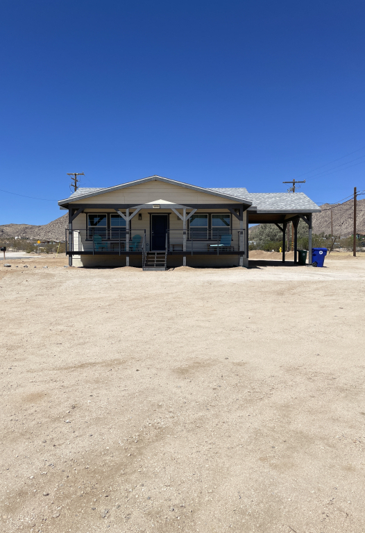 4884 Avenida Del Sol #1