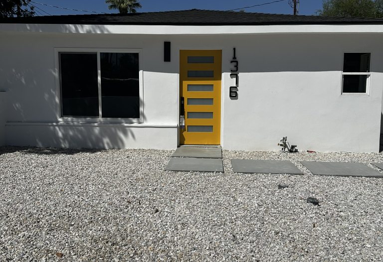 1376 E Camino Primrose, Palm Springs, CA 92264